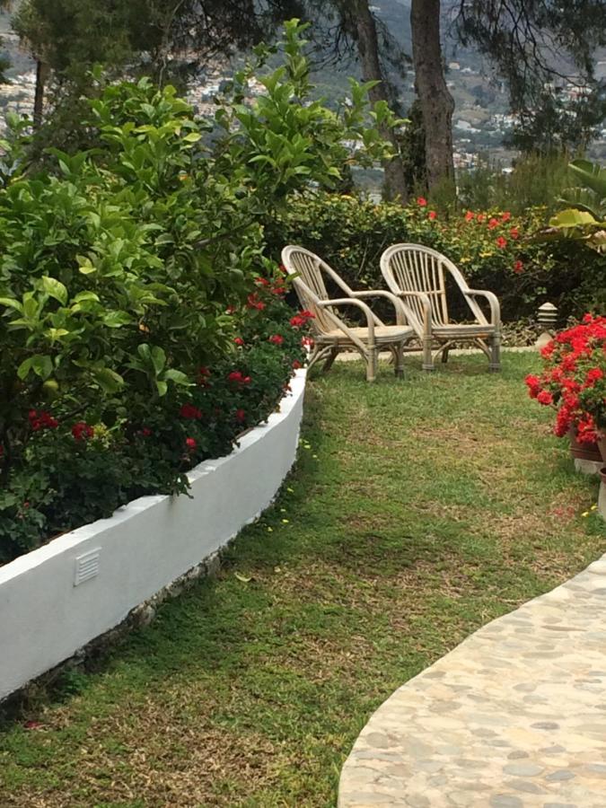 Villaquinta Ла Херадура Екстериор снимка